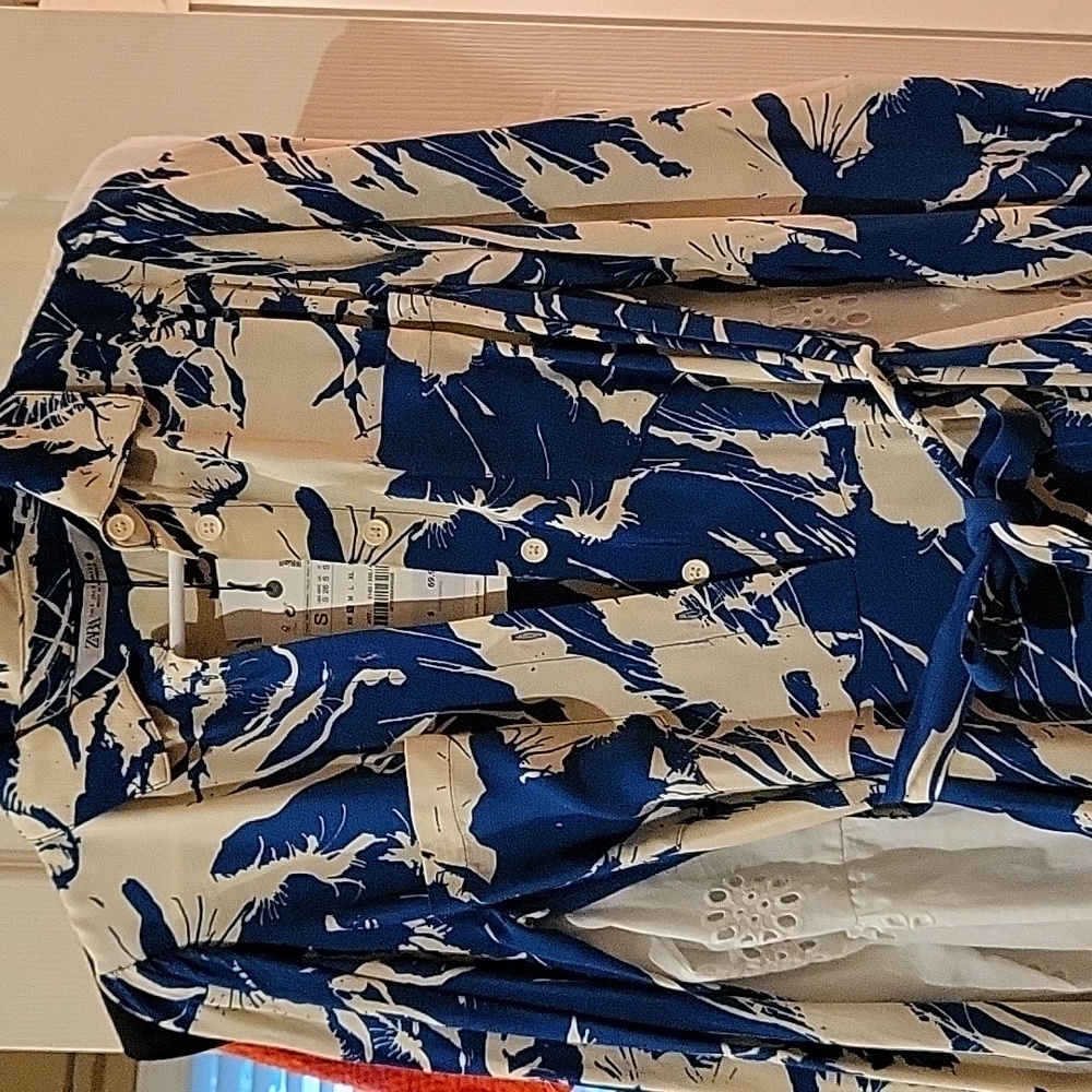 Zara ,Women’s The Emile Floral Print Button Top Midi Dress. New with tags - Picture 5 of 9
